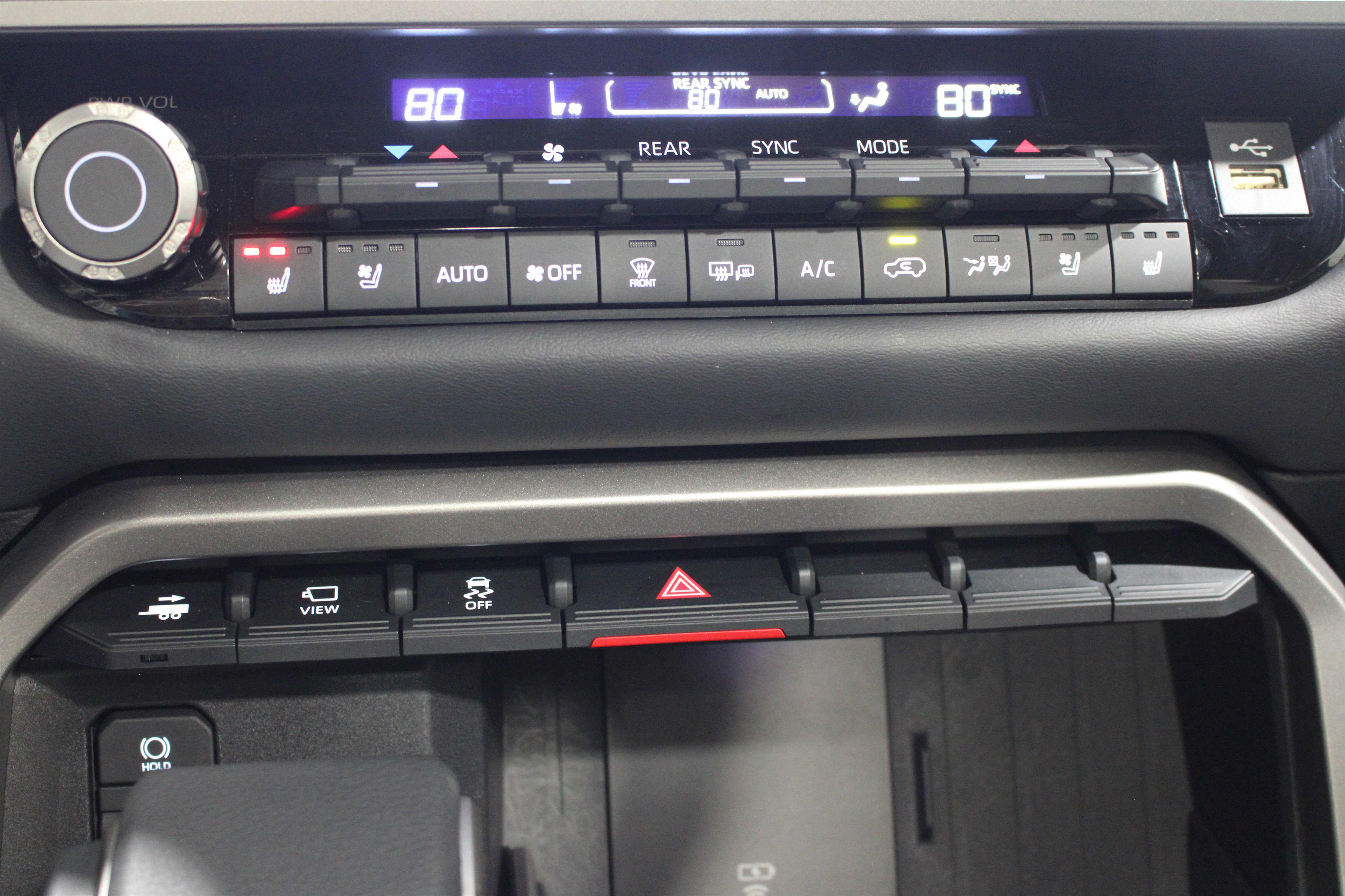 Used 2026 Toyota Sequoia Platinum image 19