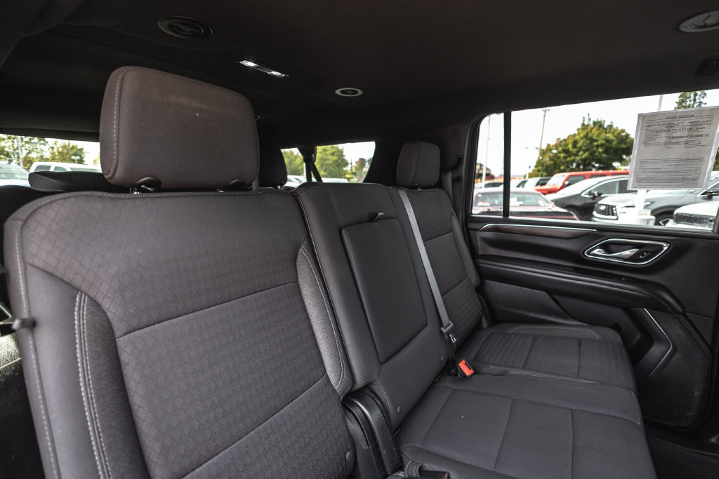 Used 2022 Chevrolet Suburban LS AWD/4WD image 31