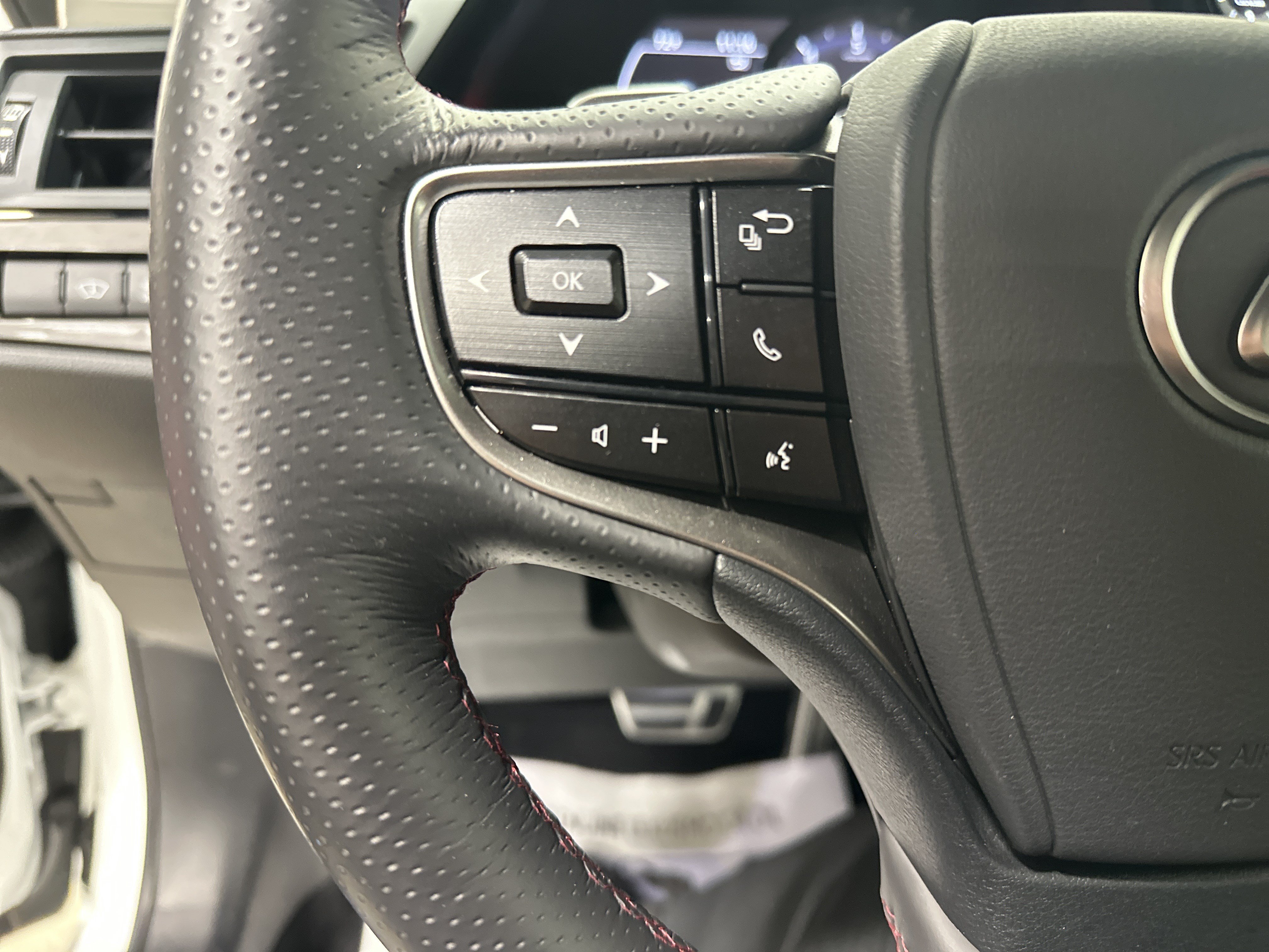 Used 2025 Lexus ES 350 F Sport FWD image 19