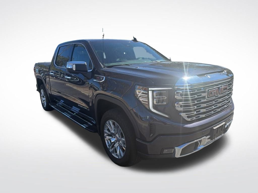 Used 2025 GMC Sierra 1500 Denali w/ Technology Package image 2