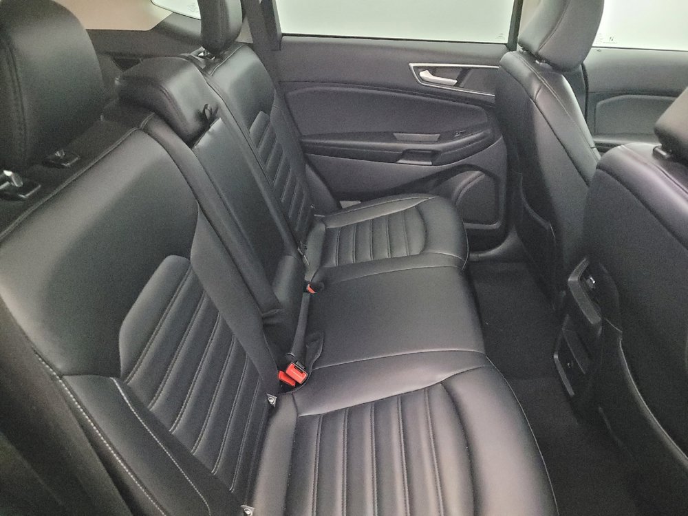 Used 2024 Ford Edge SEL image 19