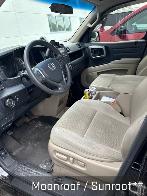 Used 2010 Honda Ridgeline RTS image 2