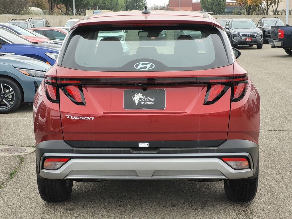 New 2026 Hyundai Tucson SE image 5