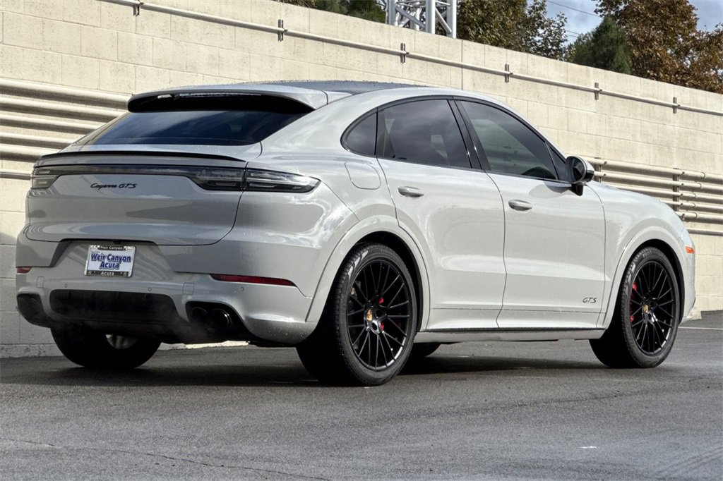 Used 2021 Porsche Cayenne GTS image 7