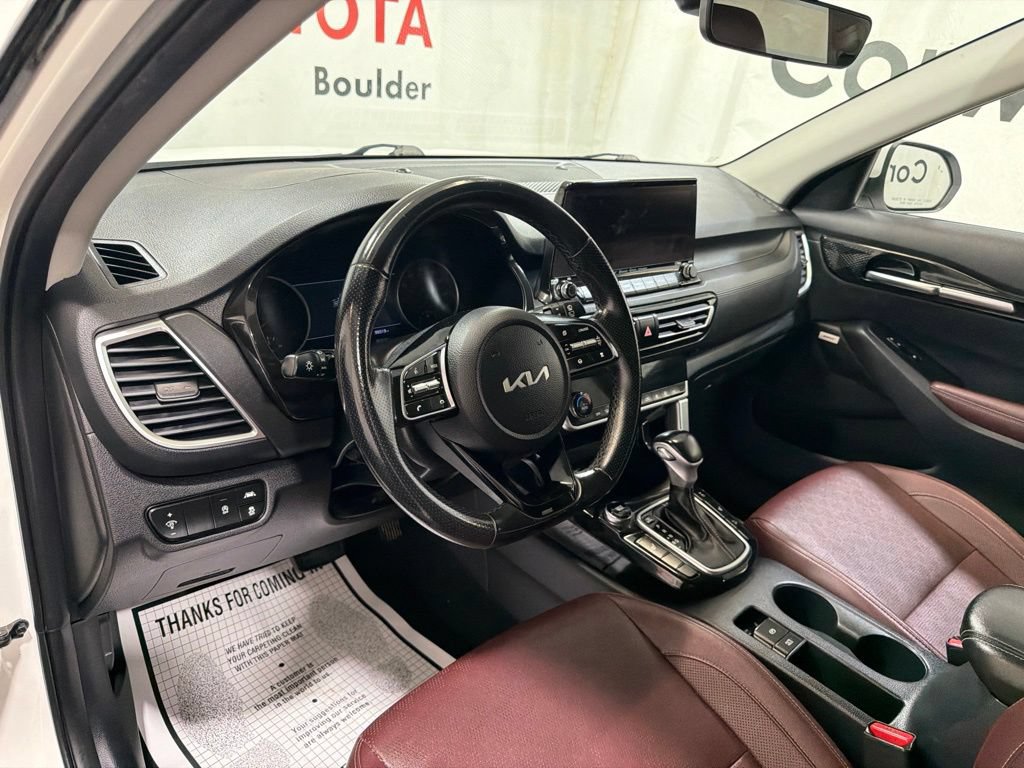 Used 2022 Kia Seltos SX AWD/4WD image 25