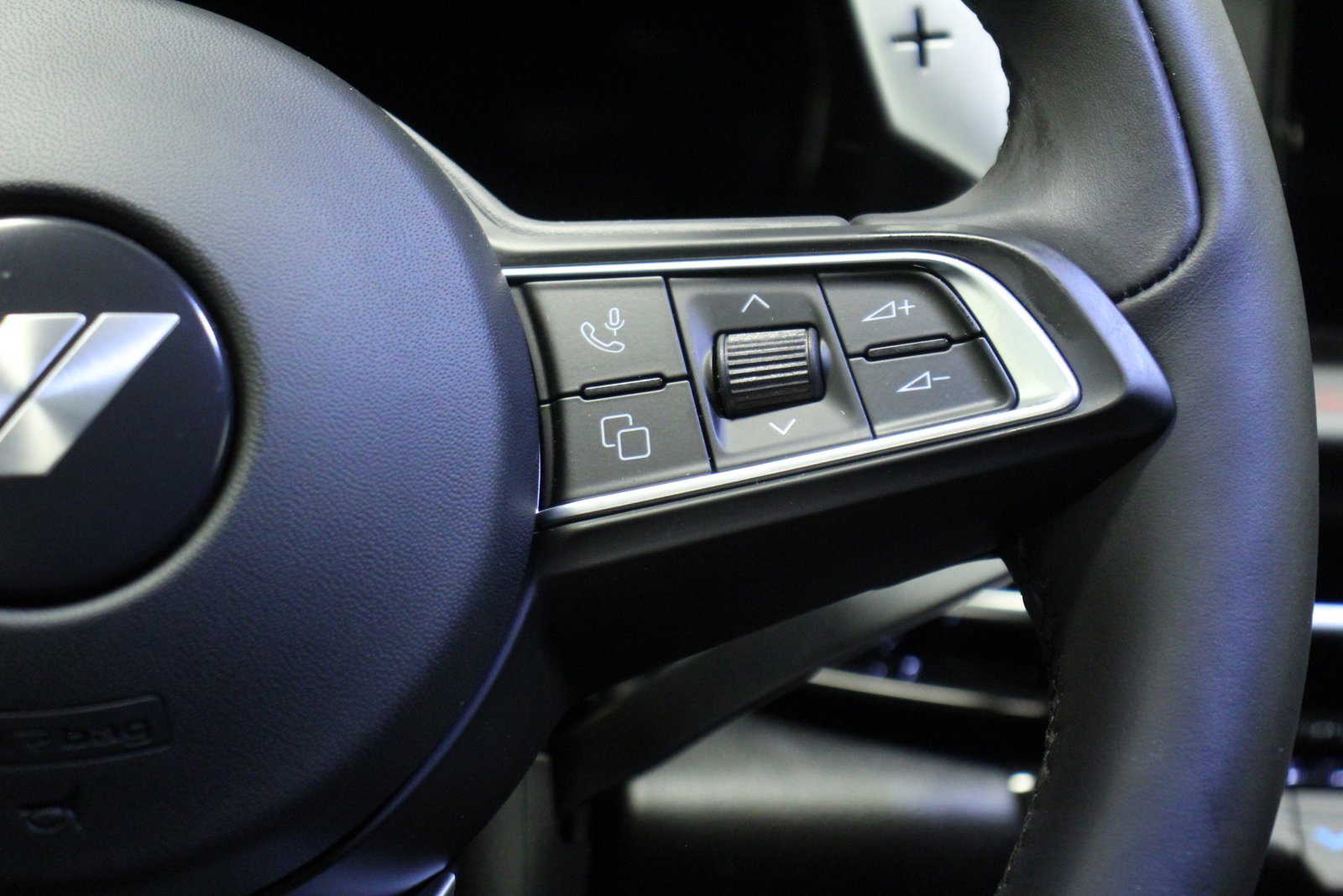 New 2024 Dodge Hornet R/T Plus w/ Tech Pack Plus w/o Parking image 21