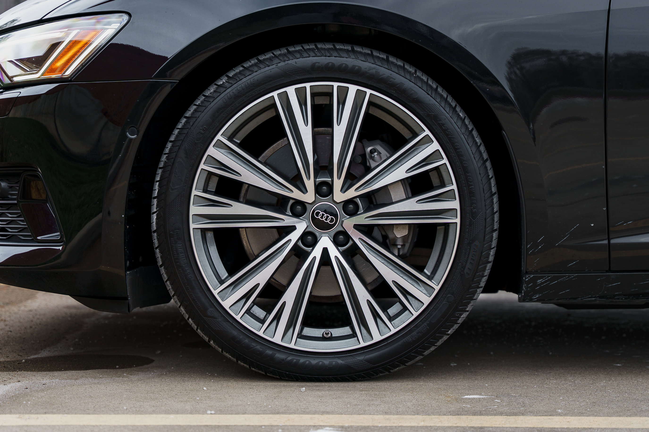 Used 2023 Audi A6 Premium Plus w/ Premium Plus Package image 29