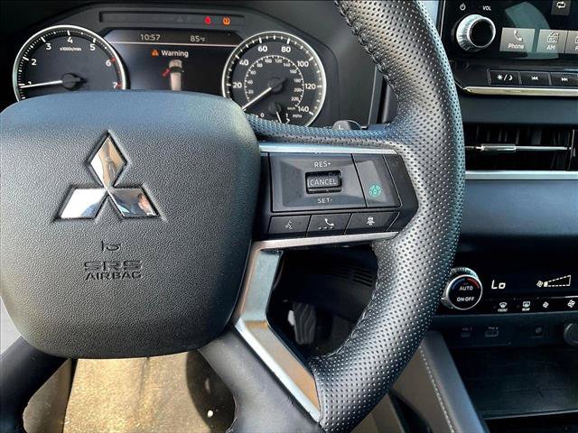 Used 2022 Mitsubishi Outlander SE FWD image 20
