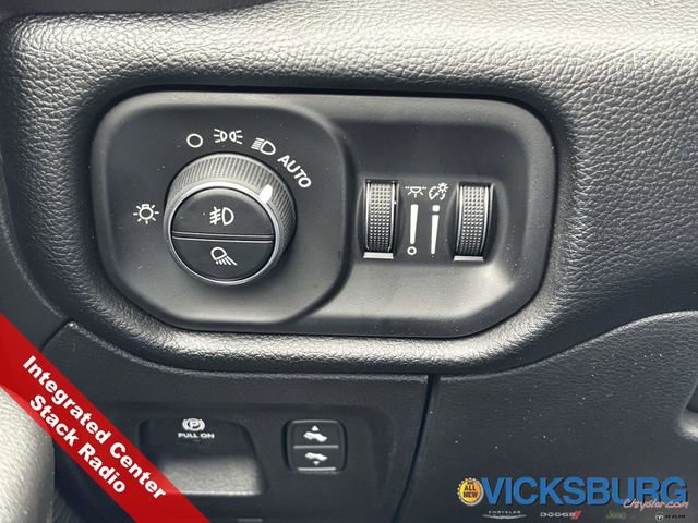 New 2026 RAM 1500 4x4 Crew Cab image 19