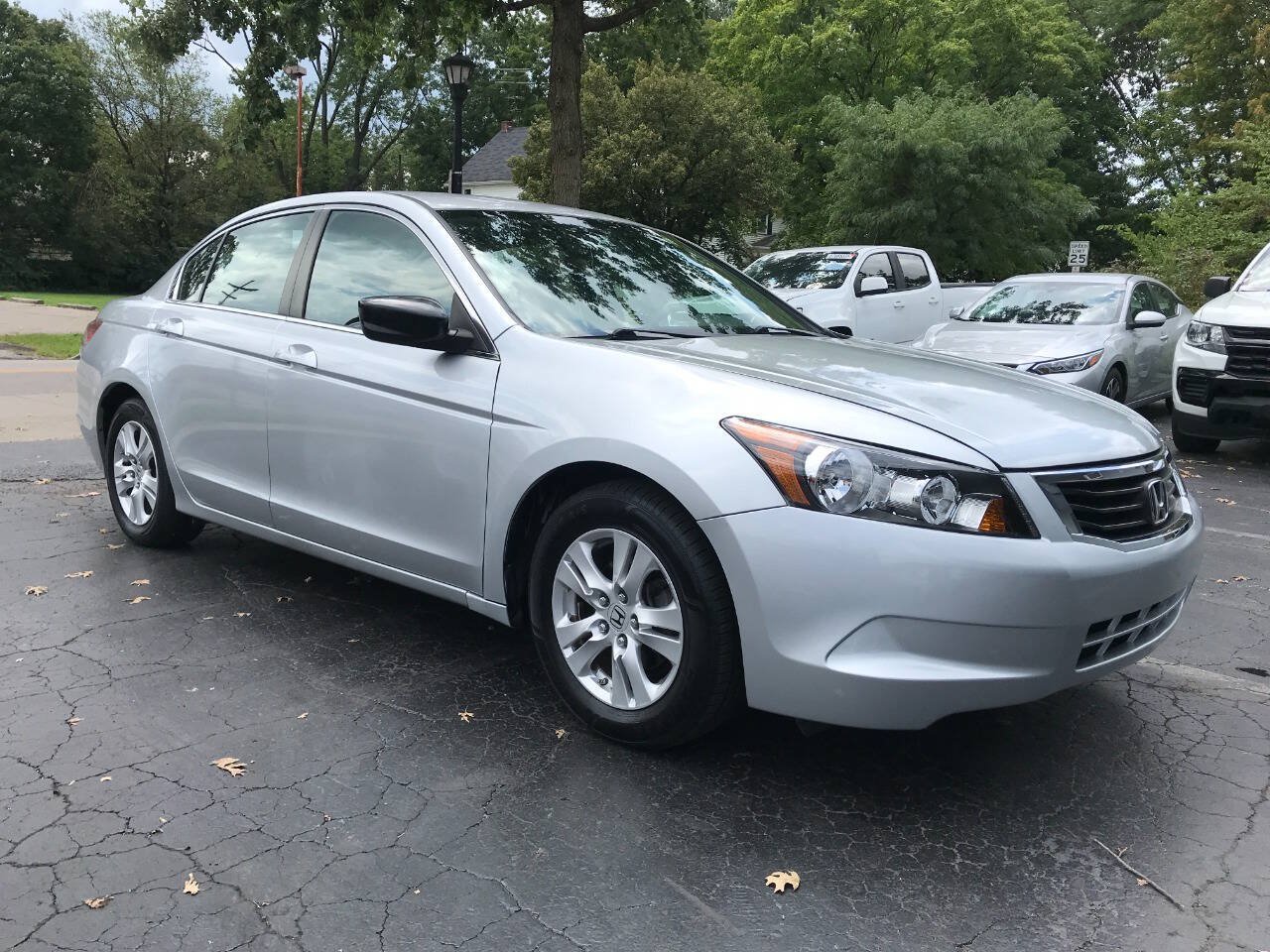 Used 2009 Honda Accord LX-P image 2
