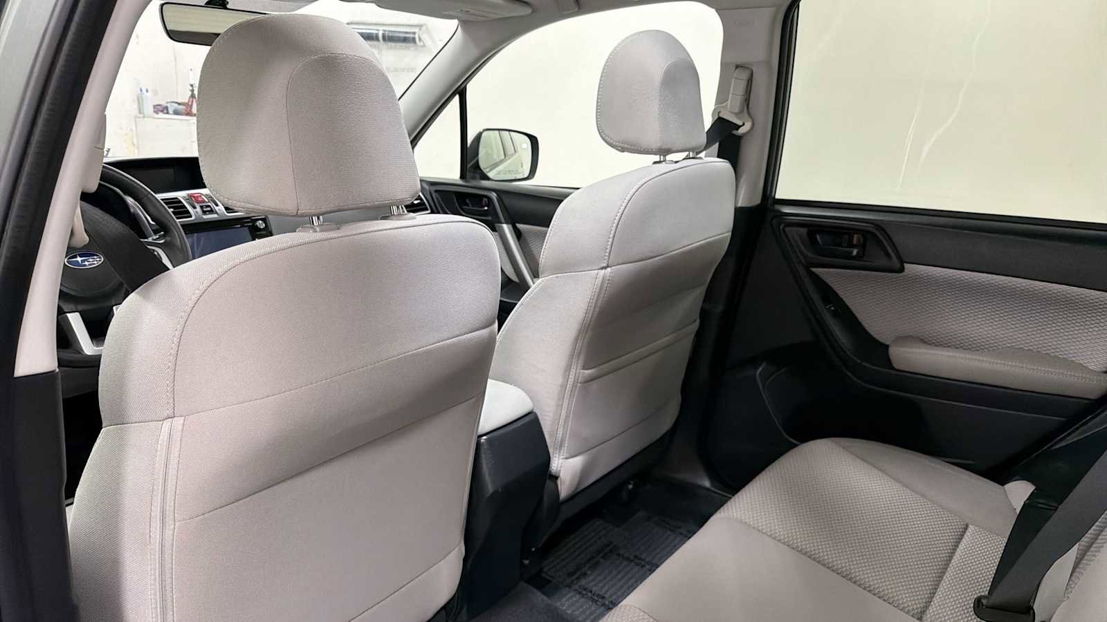 Used 2017 Subaru Forester 2.5i Premium w/ Popular Package #1A image 25