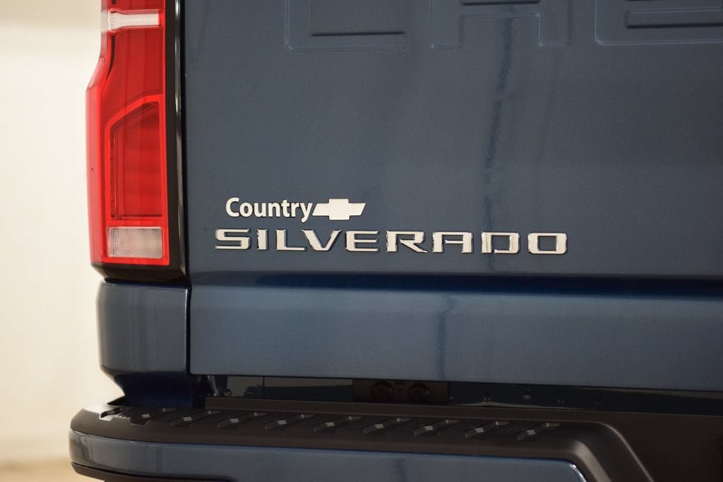 New 2026 Chevrolet Silverado 2500 High Country w/ High Country Premium Package AWD/4WD image 24