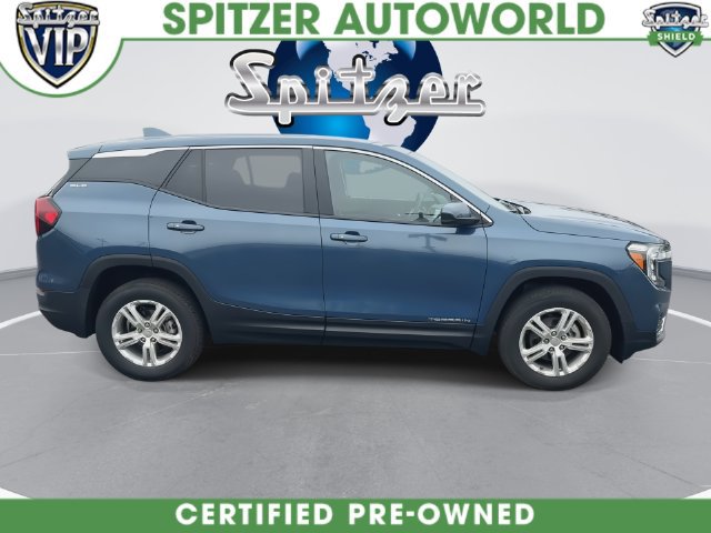 Used 2024 GMC Terrain SLE AWD/4WD image 16