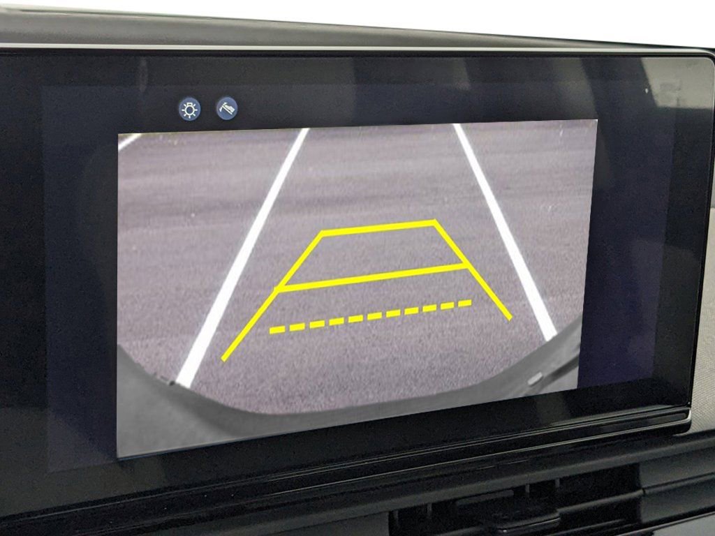 New 2026 Honda Prologue EX image 16