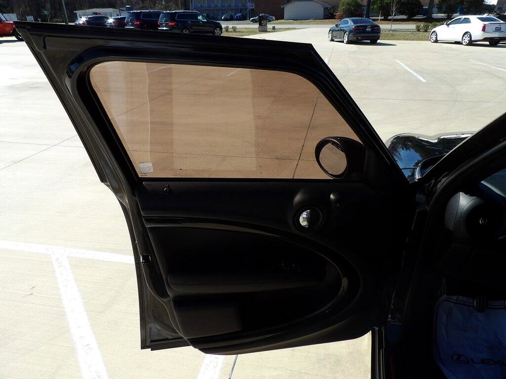 Used 2016 MINI Cooper Countryman S image 9