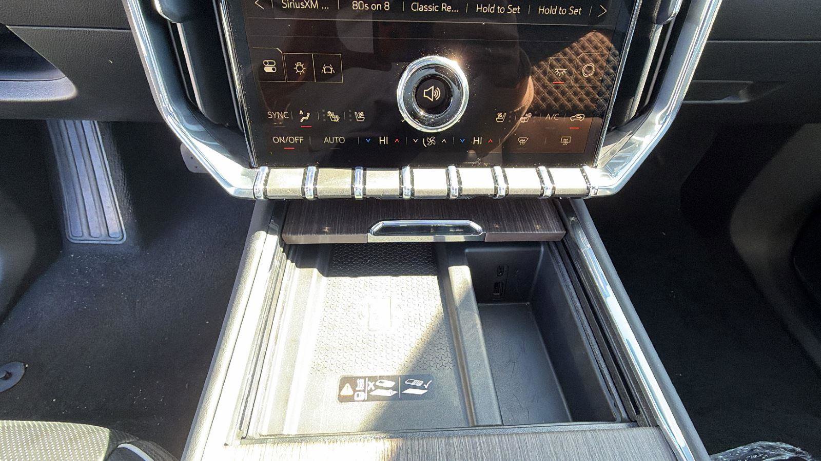 New 2026 GMC Acadia Denali w/ Super Cruise Package image 23