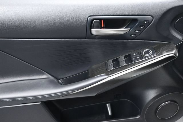 Used 2022 Lexus IS 300 w/ Premium Package RWD image 7