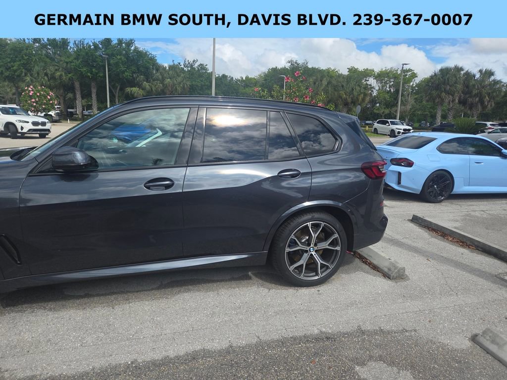 Used 2020 BMW X5 xDrive40i w/ M Sport Package image 7