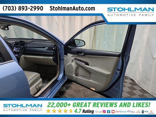 Used 2012 Toyota Camry XLE FWD image 32