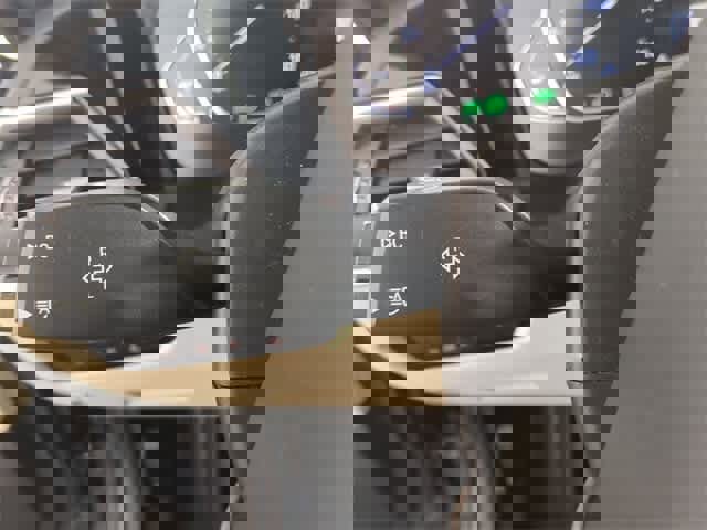 Used 2021 BMW 330i xDrive Sedan w/ Driving Assistance Package image 65