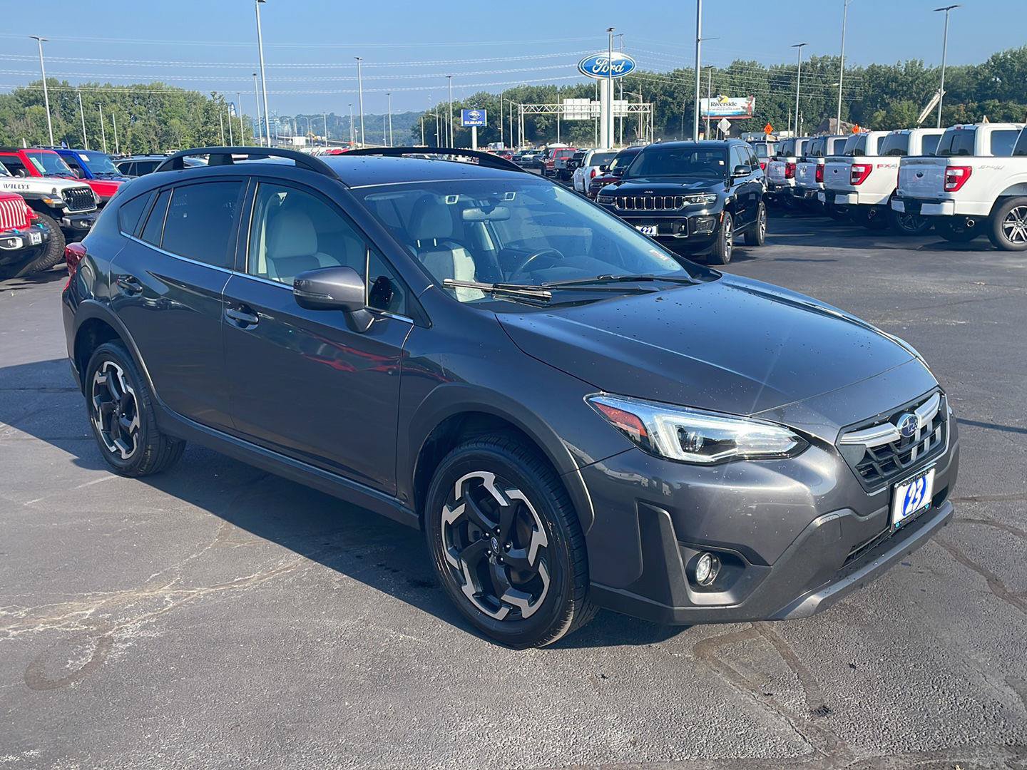 Used 2023 Subaru Crosstrek 2.5i Limited AWD/4WD image 7