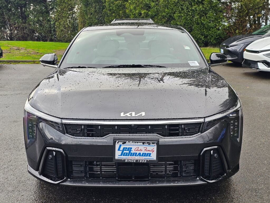 New 2025 Kia K4 GT-Line Turbo image 2