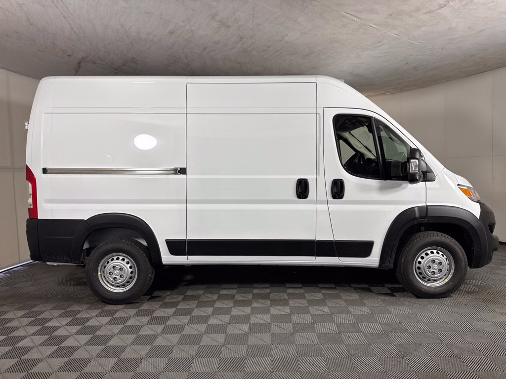New 2027 RAM ProMaster 2500 FWD image 4
