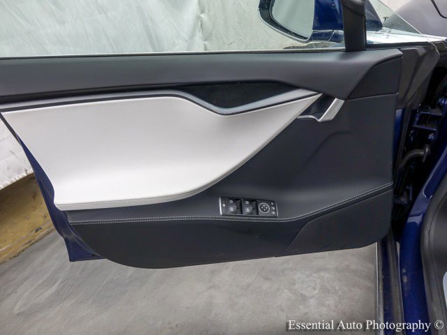 Used 2019 Tesla Model S Long Range AWD/4WD image 34