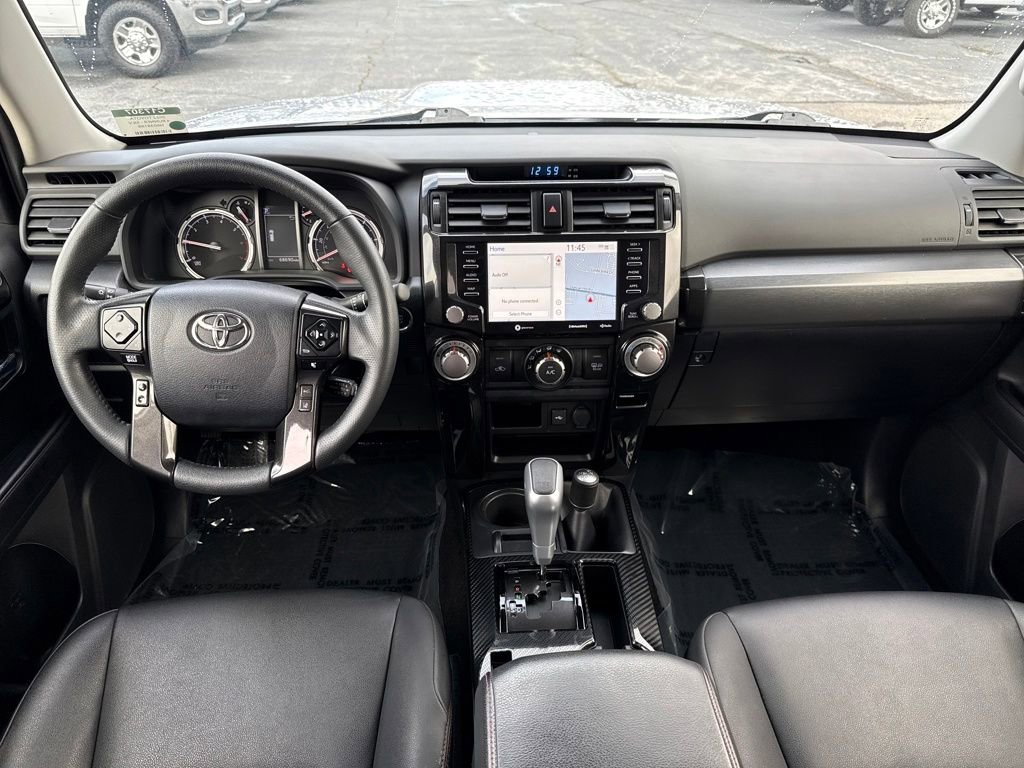Used 2022 Toyota 4Runner TRD Off-Road Premium image 26