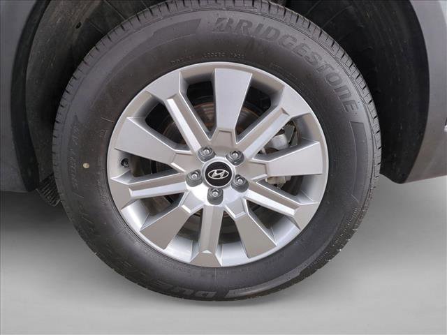 Used 2024 Hyundai Palisade SE image 25