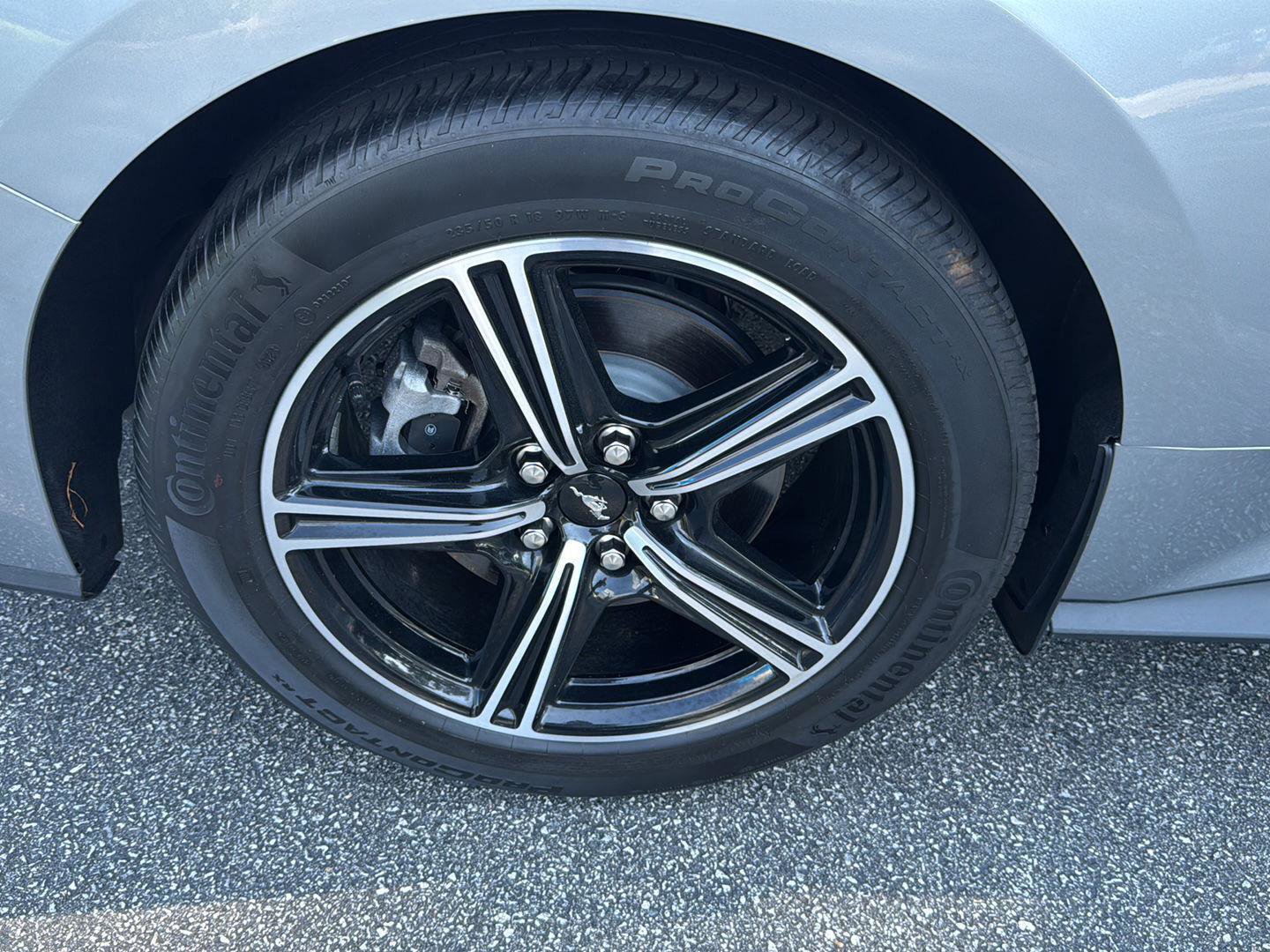 Used 2024 Ford Mustang Premium image 28