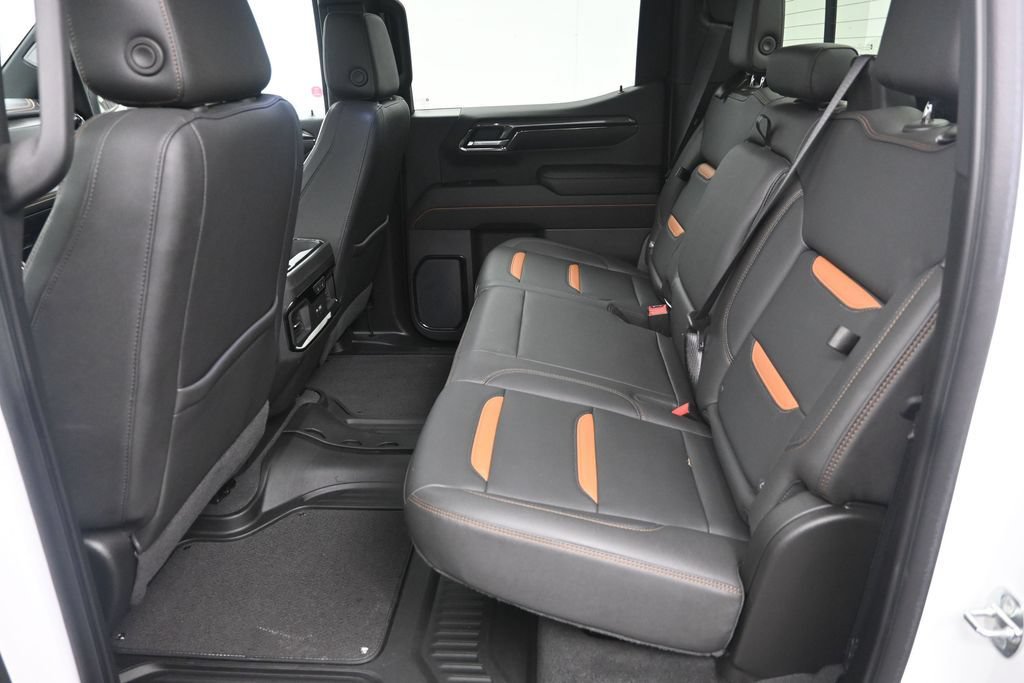 Used 2022 GMC Sierra 1500 AT4 w/ AT4 Premium Package AWD/4WD image 31