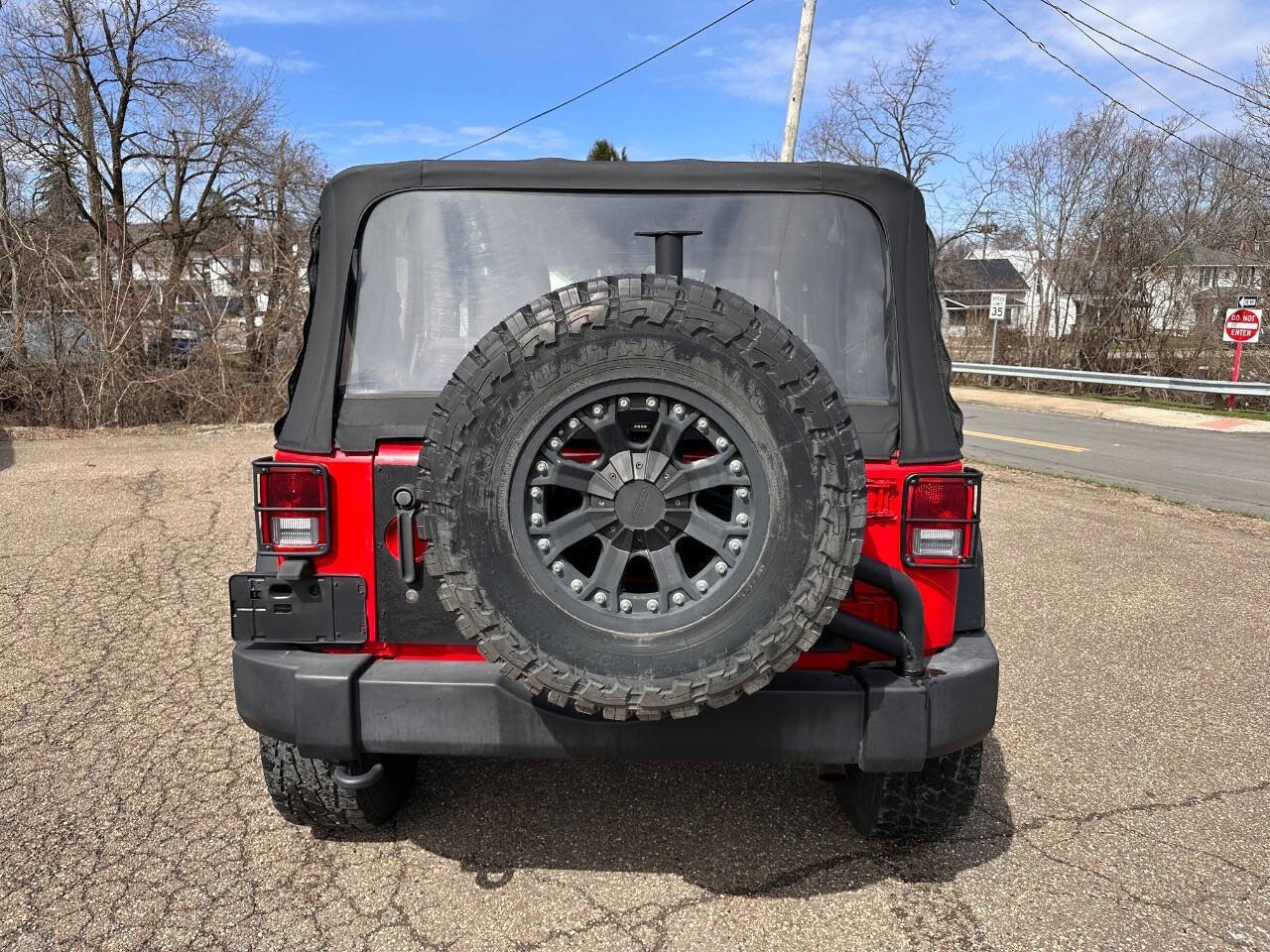 Used 2015 Jeep Wrangler Sport image 14