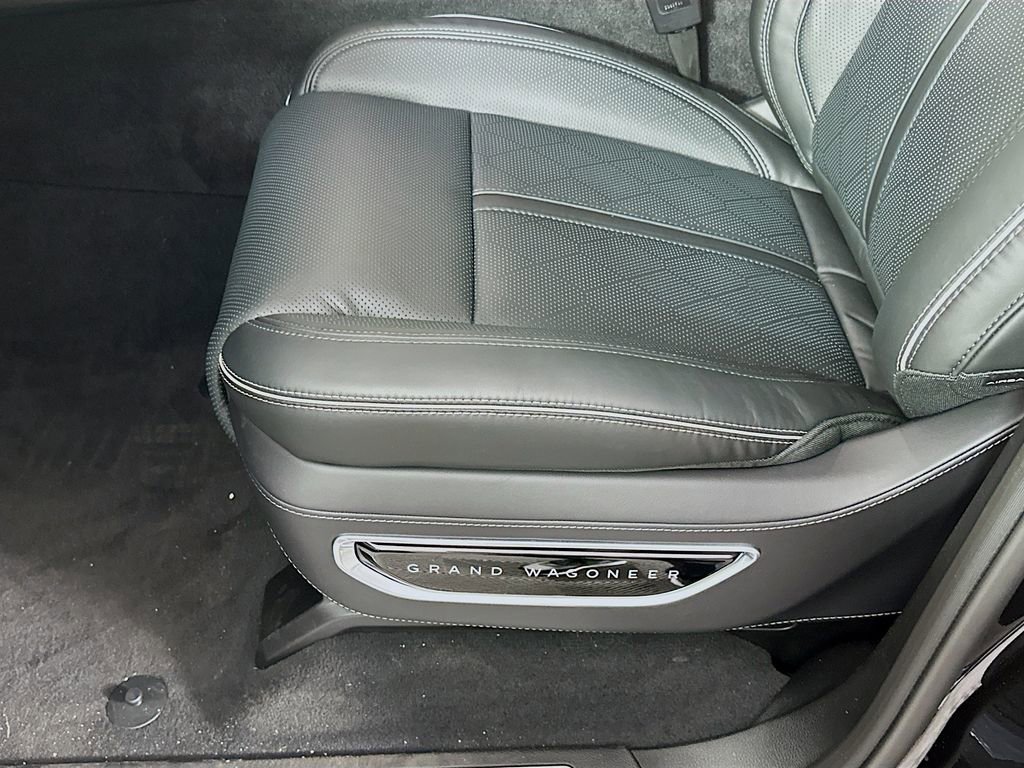 New 2025 Jeep Grand Wagoneer L Series II Obsidian w/ Quick Order Packagew 28T image 26