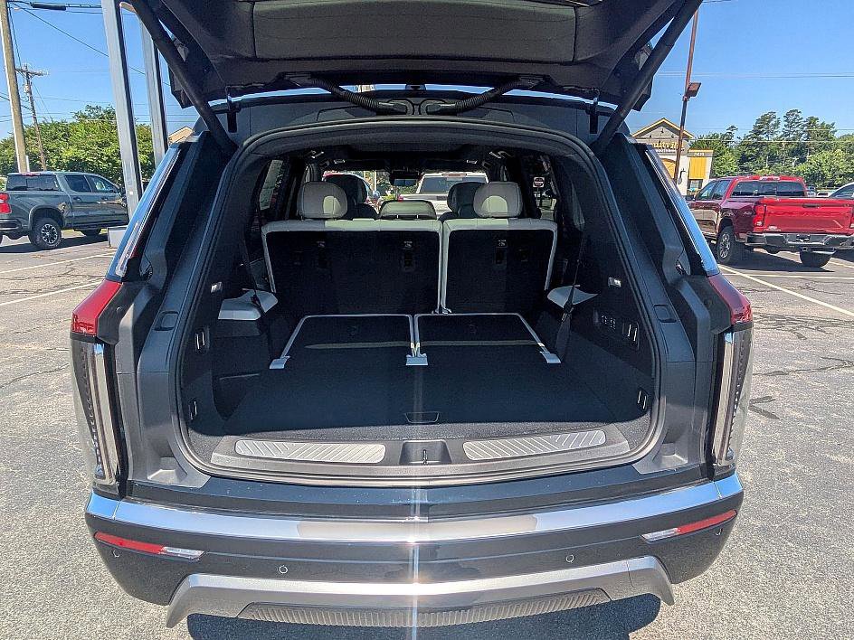 New 2026 Cadillac Vistiq Luxury image 26