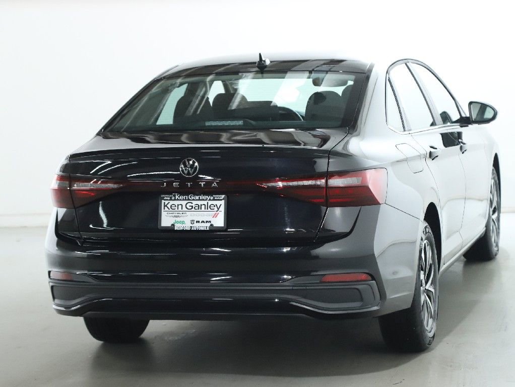 Used 2025 Volkswagen Jetta S image 45