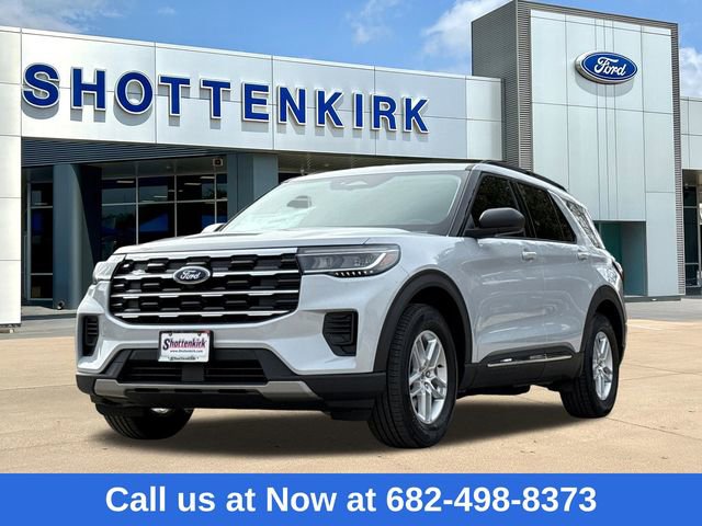 New 2025 Ford Explorer Active image 3