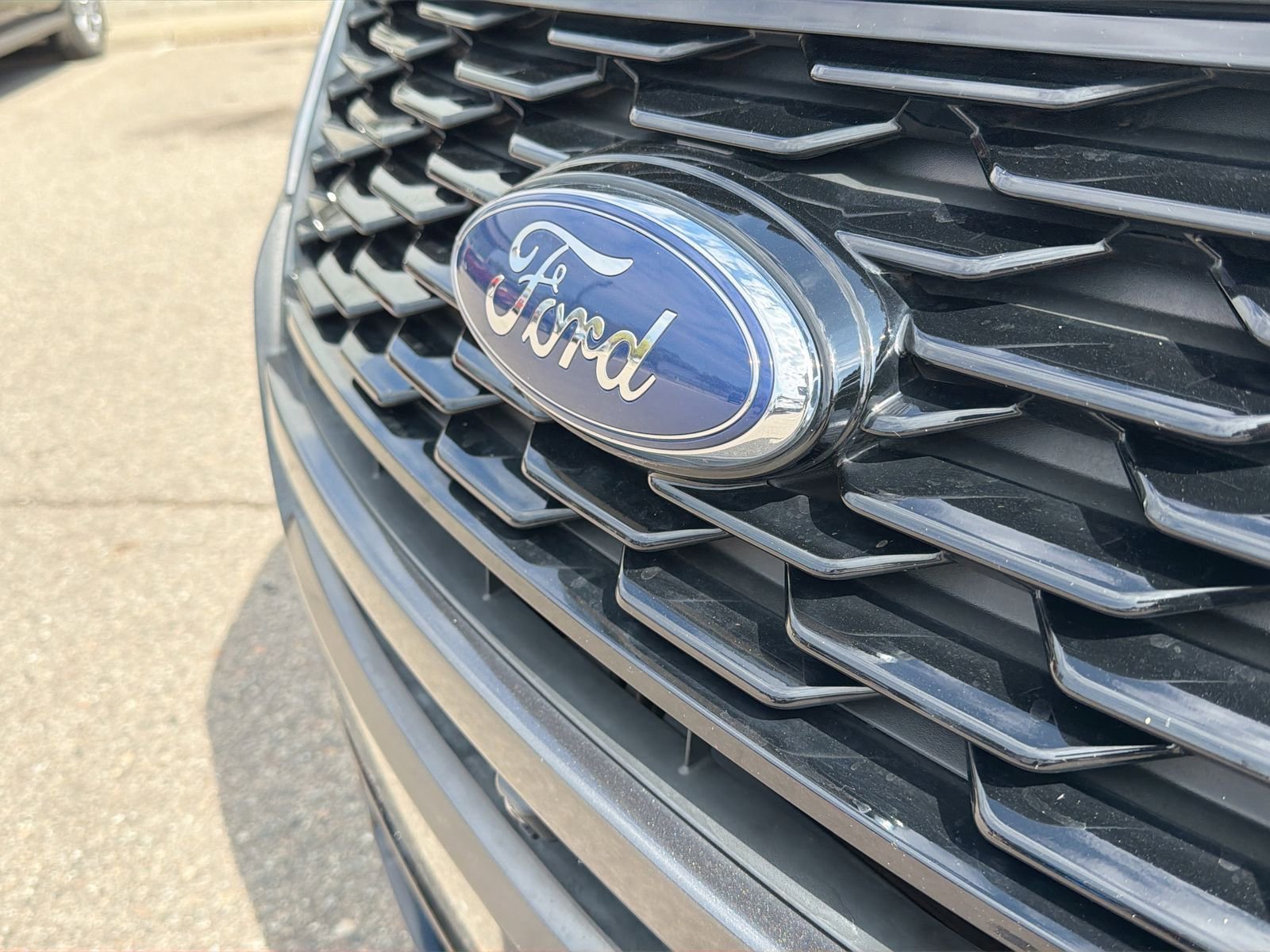 Used 2018 Ford Explorer Sport w/ Equipment Group 401A image 16