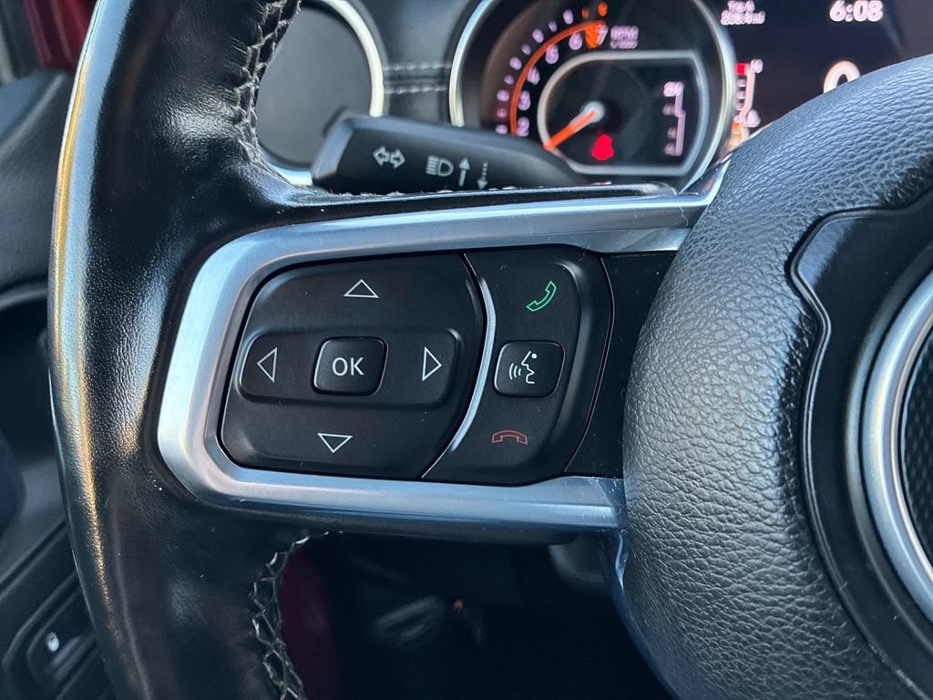 Used 2021 Jeep Gladiator Overland w/ Popular Equipment Package AWD/4WD image 24
