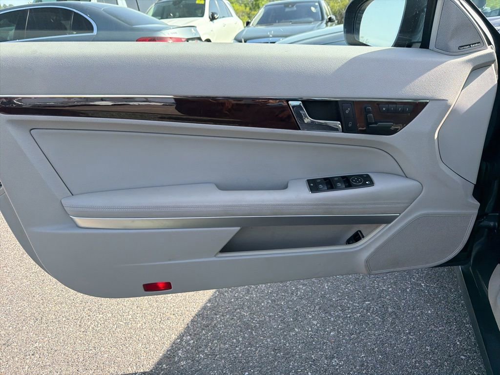 Used 2010 Mercedes-Benz E 350 Coupe image 8