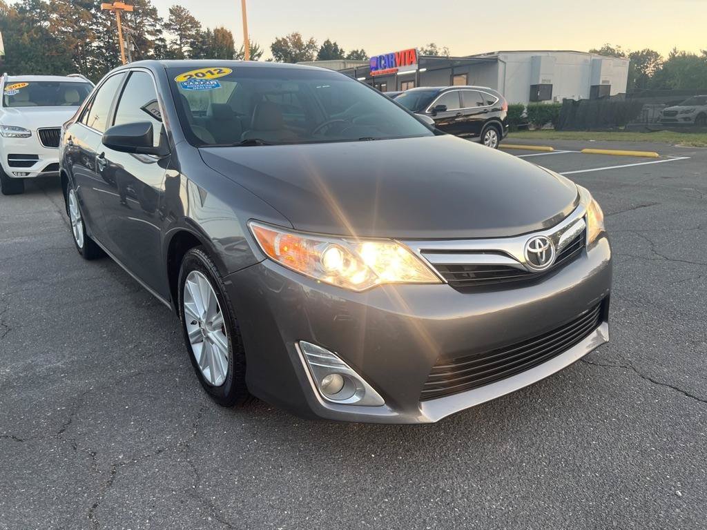 Used 2012 Toyota Camry XLE w/ Leather Pkg FWD image 29