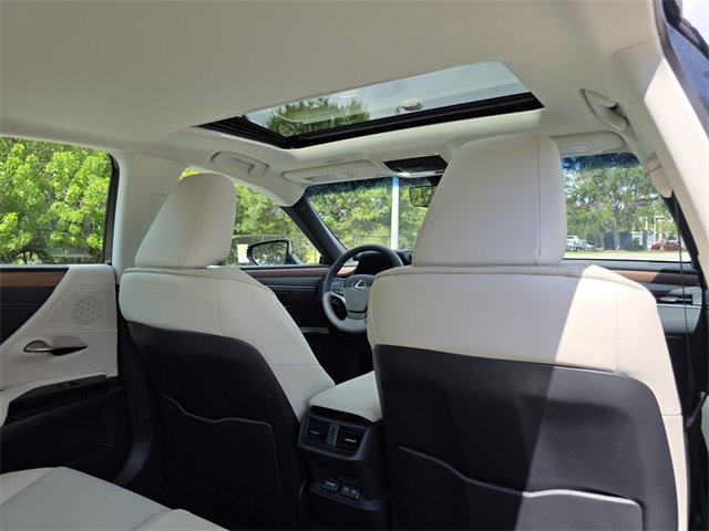 New 2025 Lexus ES 350 w/ Premium Package image 12