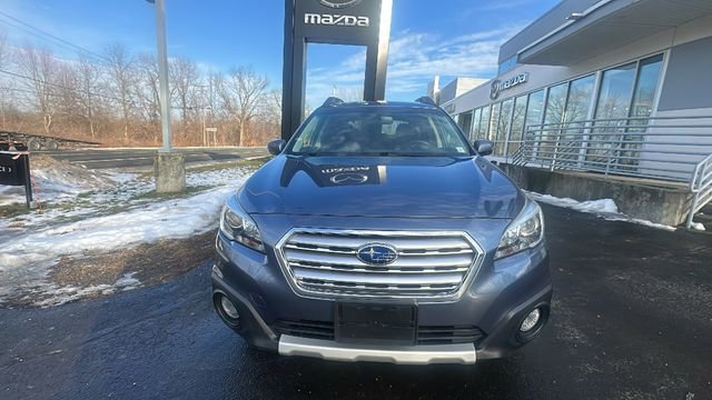 Used 2017 Subaru Outback 2.5i Limited image 3