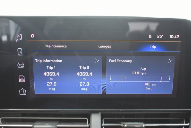 Used 2025 Chevrolet Trax LT w/ LT Convenience Package image 23