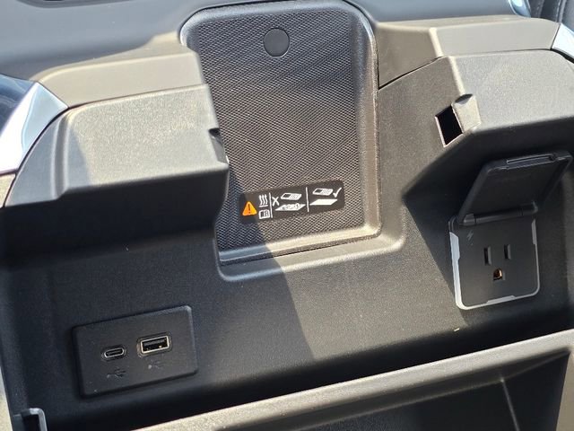 New 2026 Chevrolet Silverado 1500 LTZ w/ LTZ Premium Package image 31