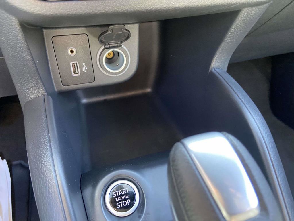 Used 2025 Nissan Kicks Play S image 24