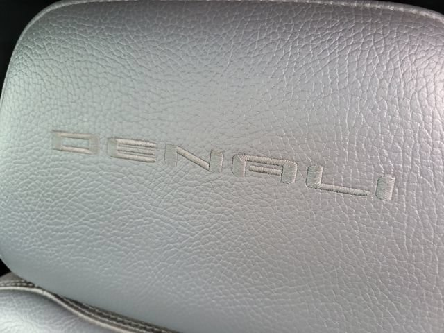 Used 2019 GMC Sierra 1500 Denali w/ Denali Ultimate Package AWD/4WD image 13