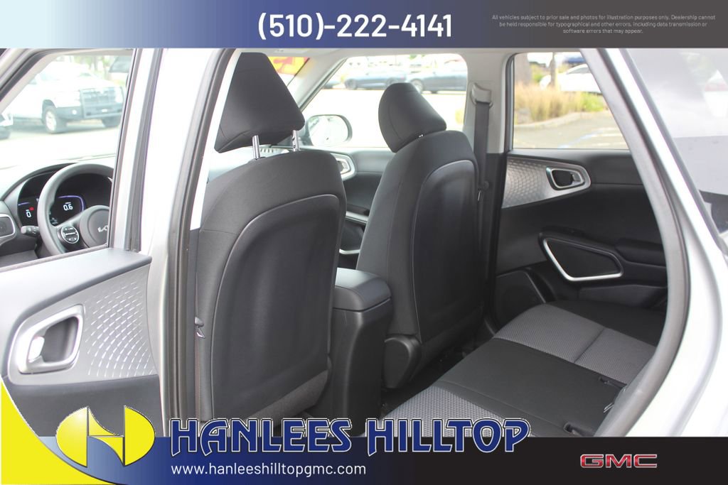 Used 2025 Kia Soul S FWD image 14