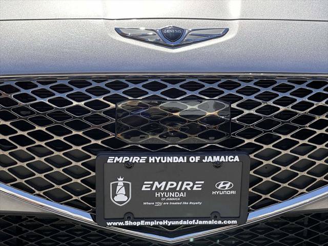Used 2023 Genesis G70 2.0T AWD/4WD image 8