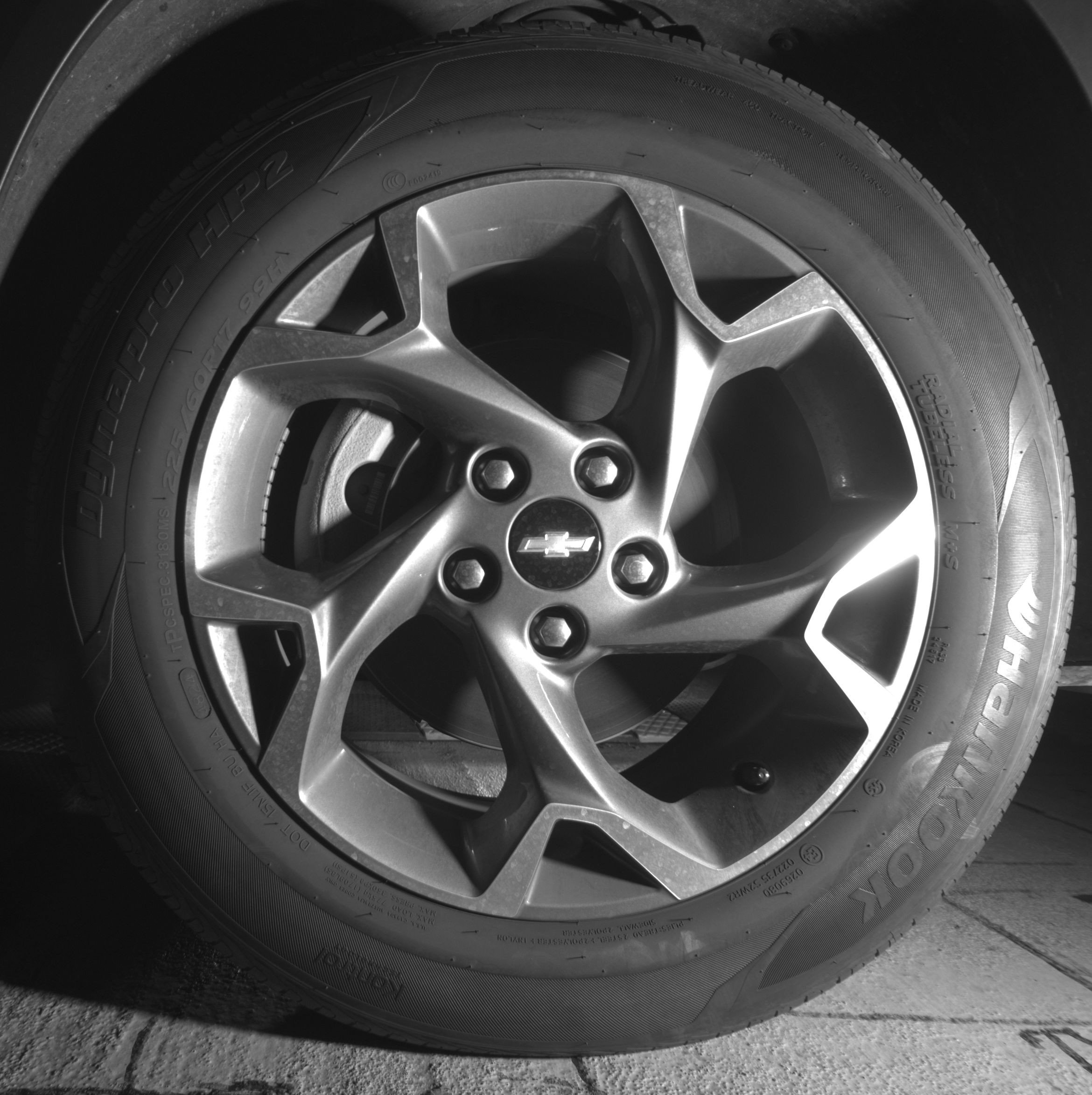 Used 2025 Chevrolet Trax LT FWD image 12